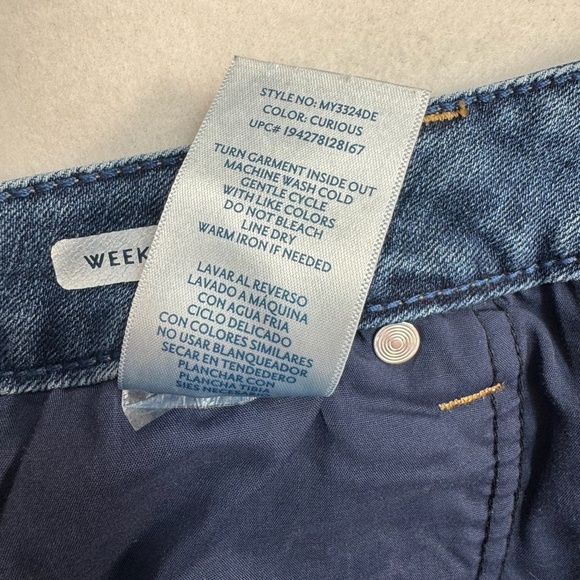 Seven 7 For All Mankind Weekend Short Size 12 High Rise Dark Wash Raw Hem - Picture 4 of 10